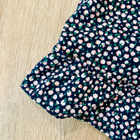 NEW Gap Floral Shortsleeve Dress 5t - Picture 5 of 5